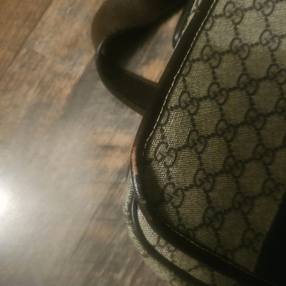 Gucci Canvas Crossbody Bag - Picture 9 of 9